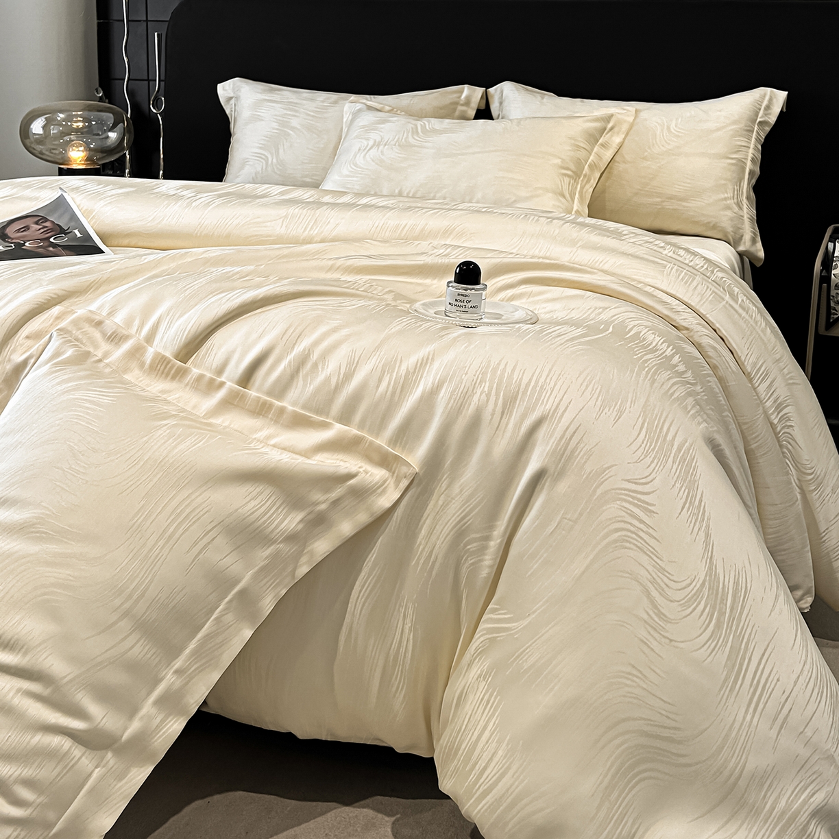 91家纺网 家纺一手货源 找家纺 （总）慕晨 2026新款莱赛尔提花被套四件套高级简奢款天丝4件套直播热款