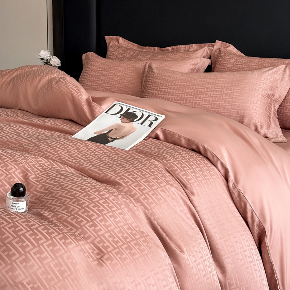 91家纺网 家纺一手货源 找家纺 慕晨 2026新款莱赛尔提花被套四件套高级简奢款天丝4件套直播热款 米娜