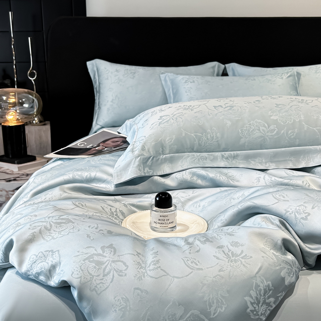 91家纺网 家纺一手货源 找家纺 慕晨 2026新款莱赛尔提花被套四件套高级简奢款天丝4件套直播热款 花落