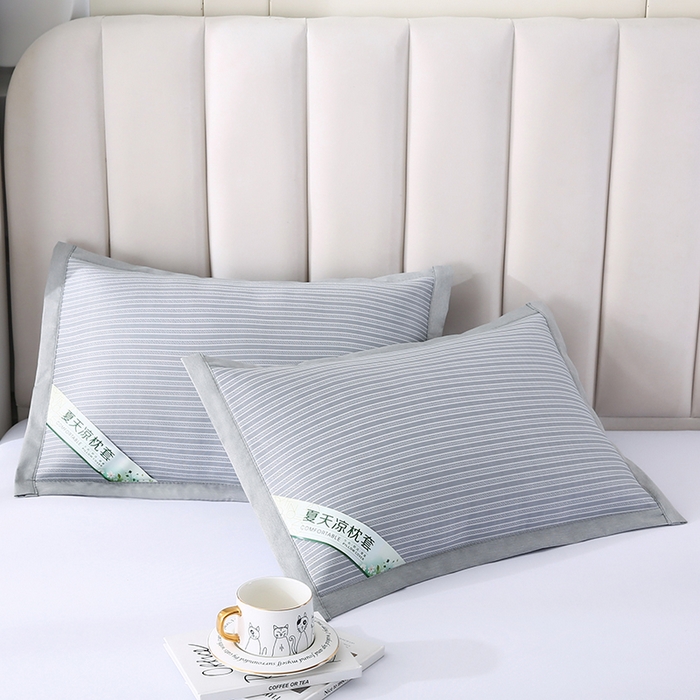 91家纺网 家纺一手货源 找家纺 小牛席业 2026新款经典条纹-冰丝夏凉枕套 灰色