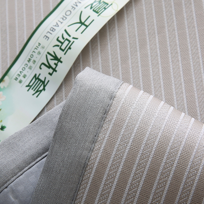 91家纺网 家纺一手货源 找家纺 小牛席业 2026新款经典条纹-冰丝夏凉枕套 香槟