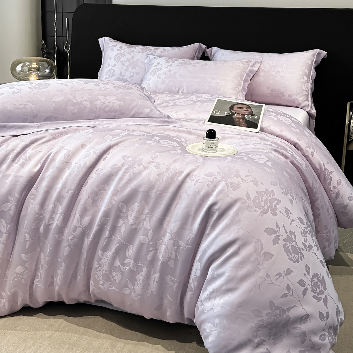 91家纺网 家纺一手货源 找家纺 慕晨 2026新款莱赛尔提花被套四件套高级简奢款天丝4件套直播热款 落溪