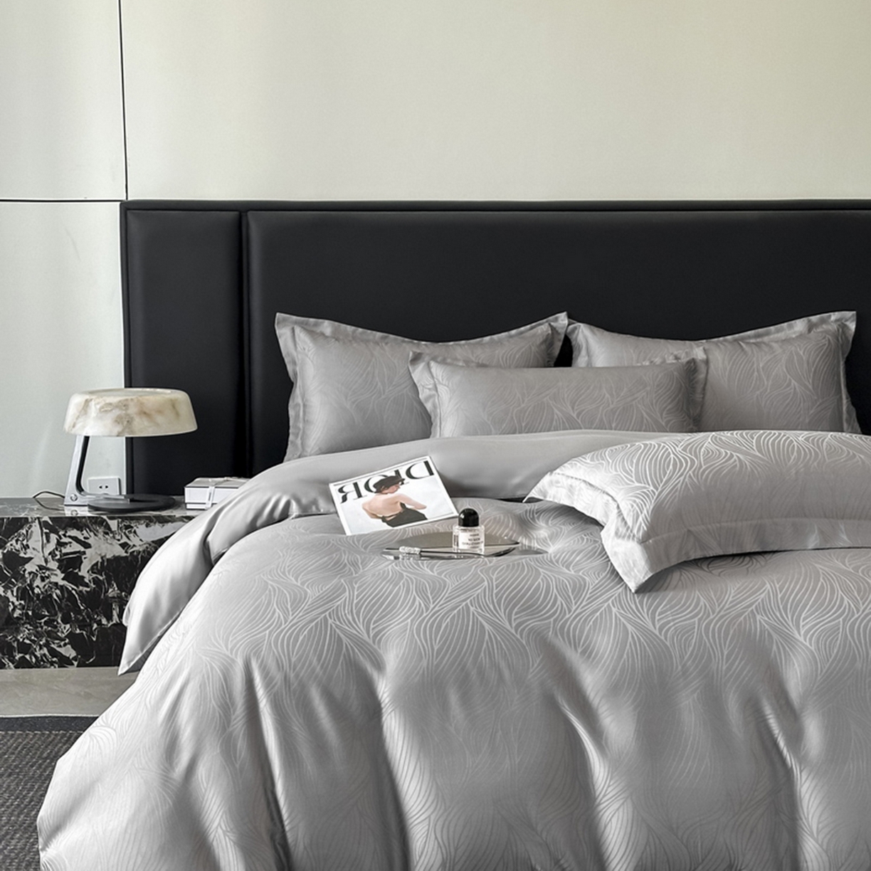 91家纺网 家纺一手货源 找家纺 慕晨 2026新款莱赛尔提花被套四件套高级简奢款天丝4件套直播热款 波雅