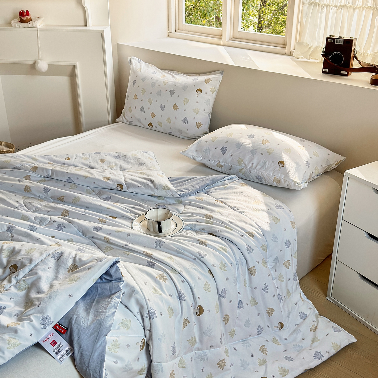 91家纺网 家纺一手货源 找家纺 梵克保罗 2026新款跑量印花款夏被被子被芯系列 浪漫枫叶