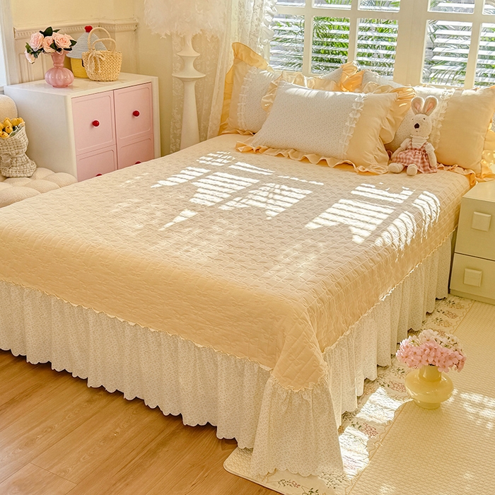 91家纺网 家纺一手货源 找家纺 漫布云家纺 2026春夏新款超柔云朵棉床盖款四件套-花甜梦系列 花甜梦-柠檬黄