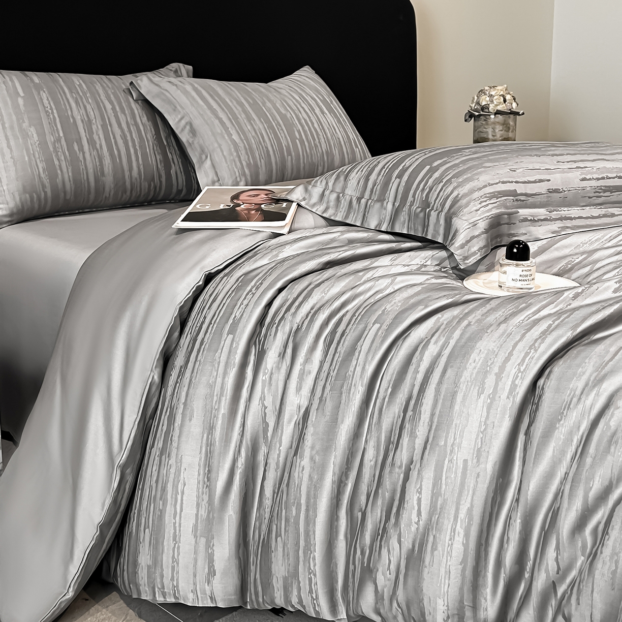 91家纺网 家纺一手货源 找家纺 慕晨 2026新款莱赛尔提花被套四件套高级简奢款天丝4件套直播热款 亚希