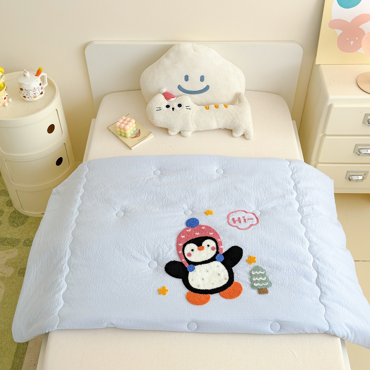 91家纺网 家纺一手货源 找家纺 梵克保罗 2026新款儿童场景毛巾绣超柔水洗棉夏被系列 冰感小企鹅