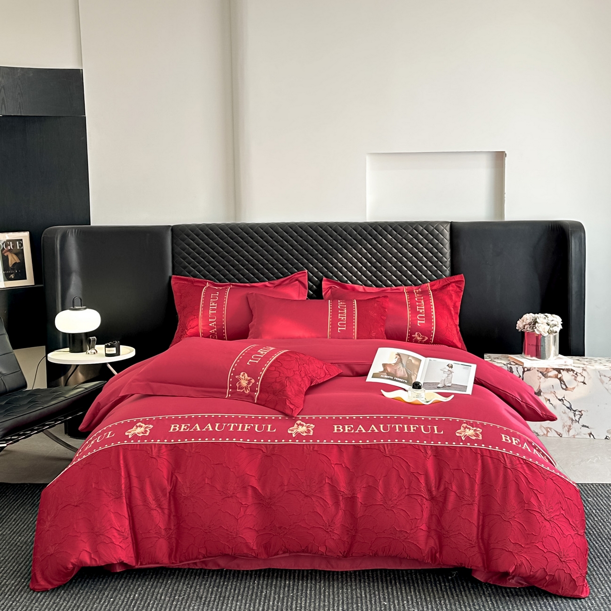 91家纺网 家纺一手货源 找家纺 首尔家纺 2026春夏新款水洗真丝金丝浮雕提花绣花床盖款床单款四件套 百合-大红