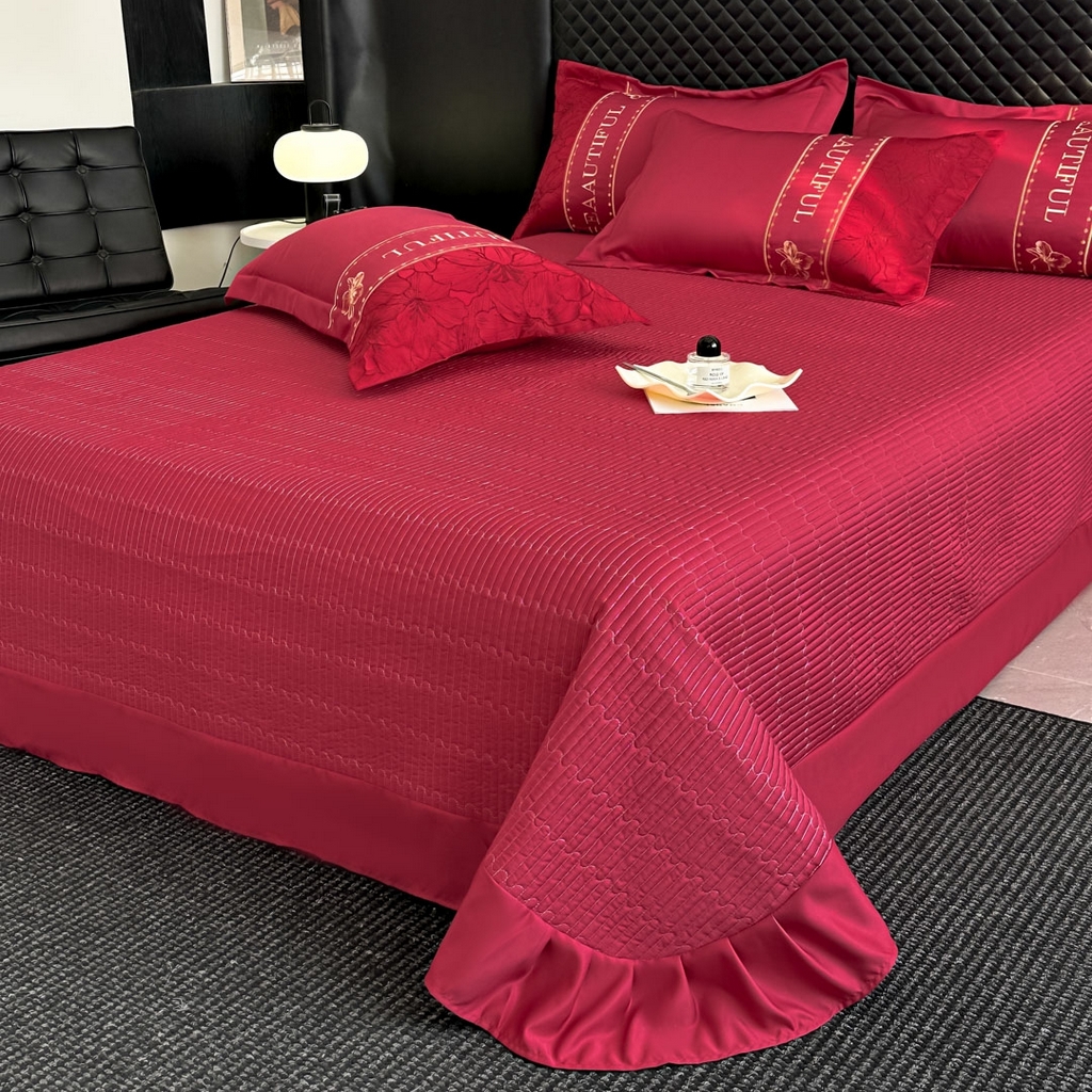 91家纺网 家纺一手货源 找家纺 首尔家纺 2026春夏新款水洗真丝金丝浮雕提花绣花床盖款床单款四件套 百合-大红