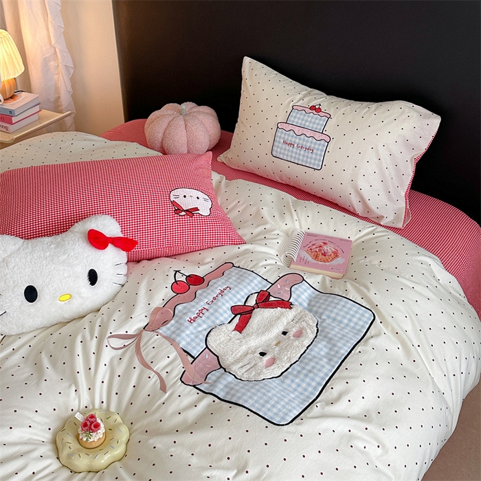 91家纺网 家纺一手货源 找家纺 暖生活 2026新款全棉色织贴布绣四件套 KT蛋糕