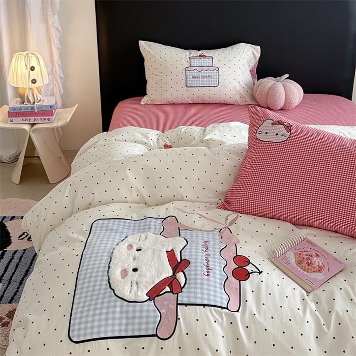 91家纺网 家纺一手货源 找家纺 暖生活 2026新款全棉色织贴布绣四件套 KT蛋糕