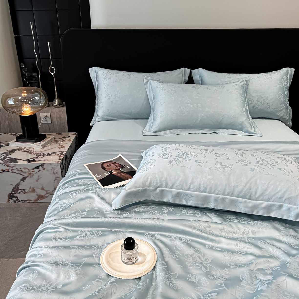 91家纺网 家纺一手货源 找家纺 慕晨 2026新款莱赛尔提花四件套高级简奢款天丝夏被四件套直播热款 花落