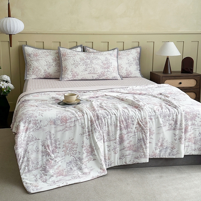 91家纺网 家纺一手货源 找家纺 幸嘉轩 2026新款凉感丝夏被床盖四件套拼色夏凉被空调被 小梦园-粉