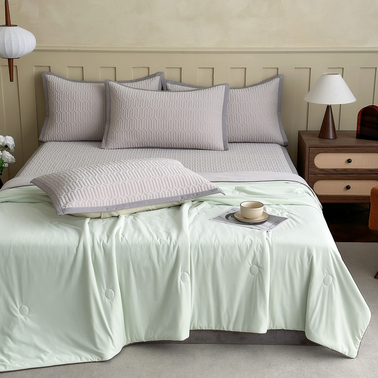 91家纺网 家纺一手货源 找家纺 幸嘉轩 2026新款凉感丝夏被床盖四件套拼色夏凉被空调被 绿+灰