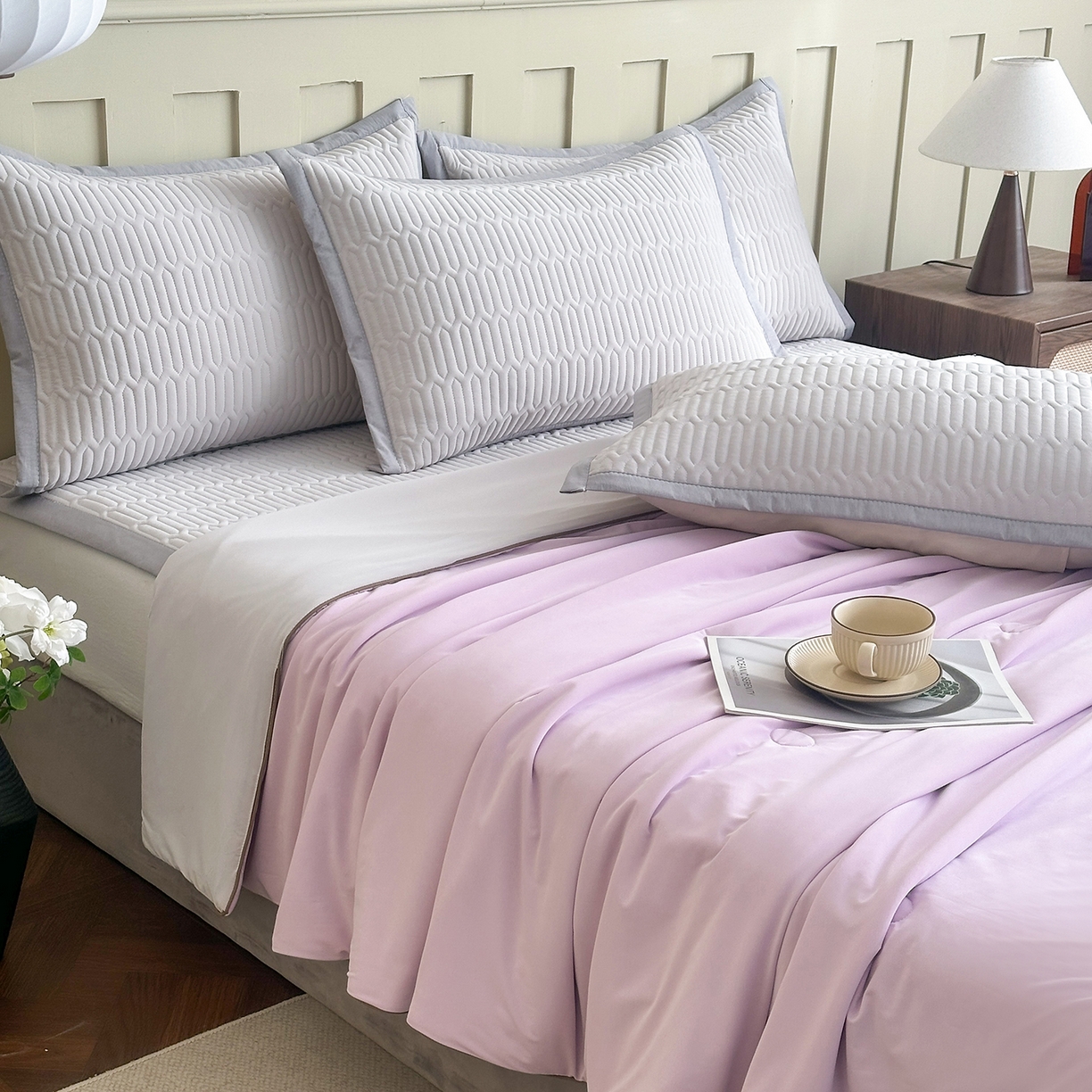 91家纺网 家纺一手货源 找家纺 幸嘉轩 2026新款凉感丝夏被床盖四件套拼色夏凉被空调被 紫+灰