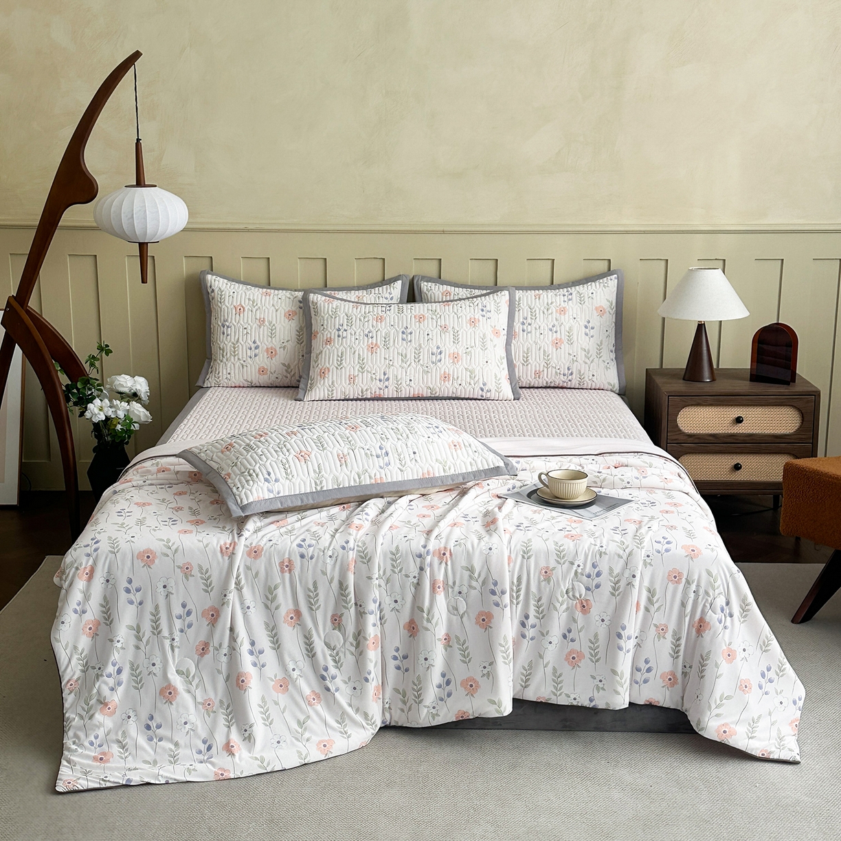 91家纺网 家纺一手货源 找家纺 幸嘉轩 2026新款凉感丝夏被床盖四件套拼色夏凉被空调被 花蔓-玉