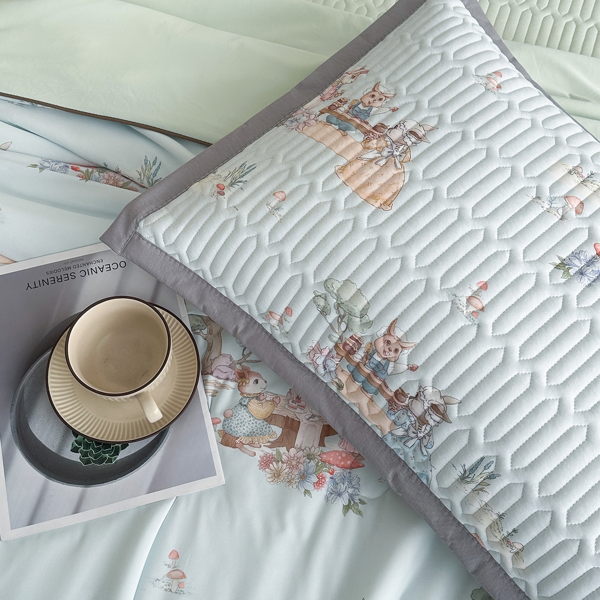 91家纺网 家纺一手货源 找家纺 幸嘉轩 2026新款凉感丝夏被床盖四件套拼色夏凉被空调被 惬意午后-绿