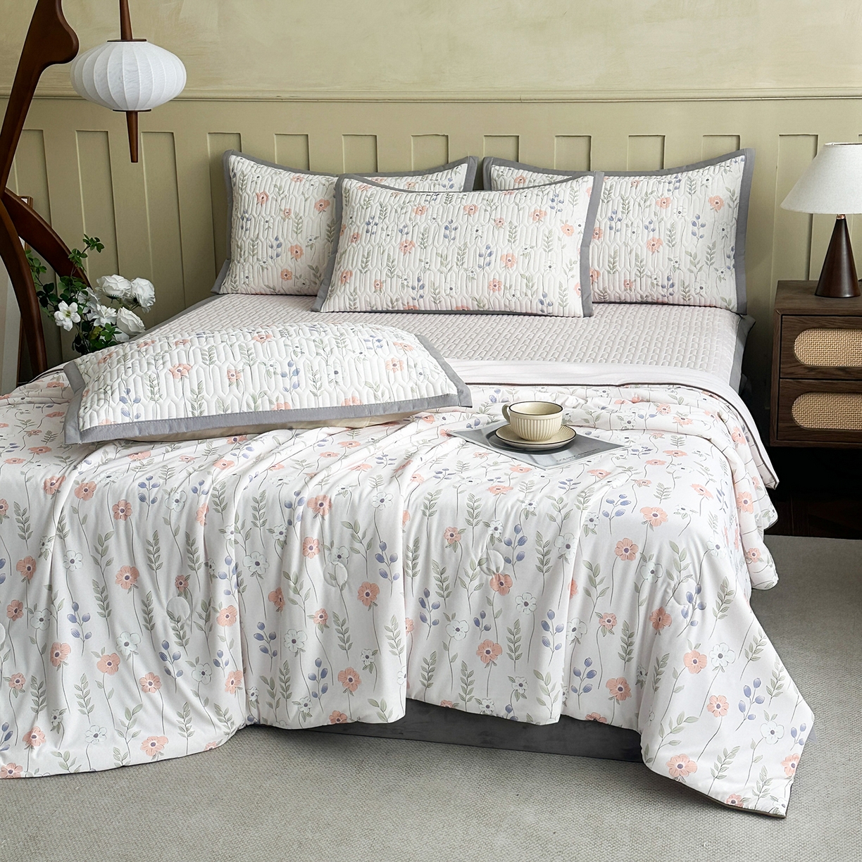 91家纺网 家纺一手货源 找家纺 幸嘉轩 2026新款凉感丝夏被床盖四件套拼色夏凉被空调被 花蔓-玉