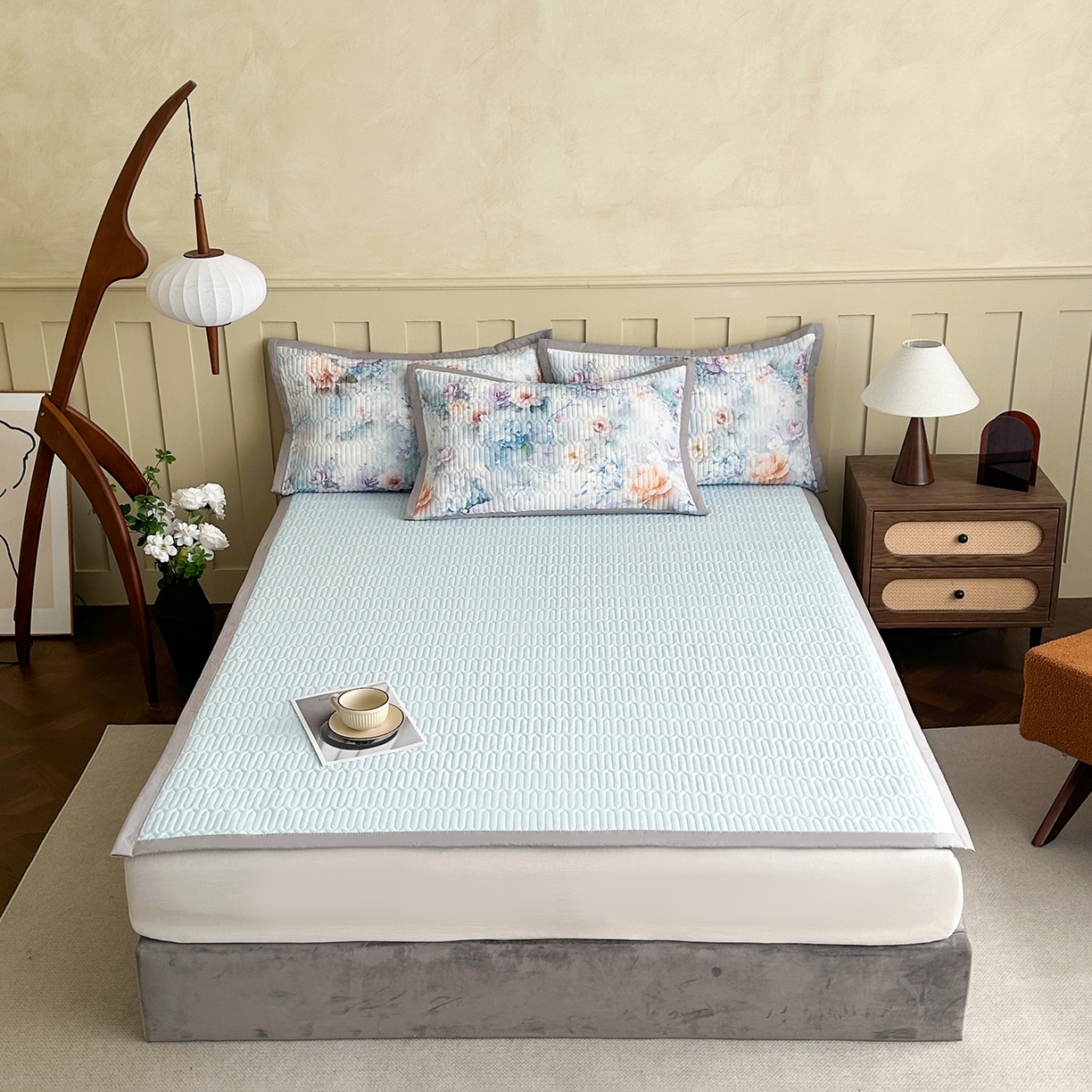 91家纺网 家纺一手货源 找家纺 幸嘉轩 2026新款凉感丝夏被床盖四件套拼色夏凉被空调被 慢时光