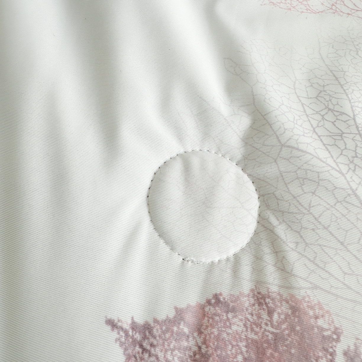 91家纺网 家纺一手货源 找家纺 幸嘉轩 2026新款凉感丝夏被床盖四件套拼色夏凉被空调被 枫叶