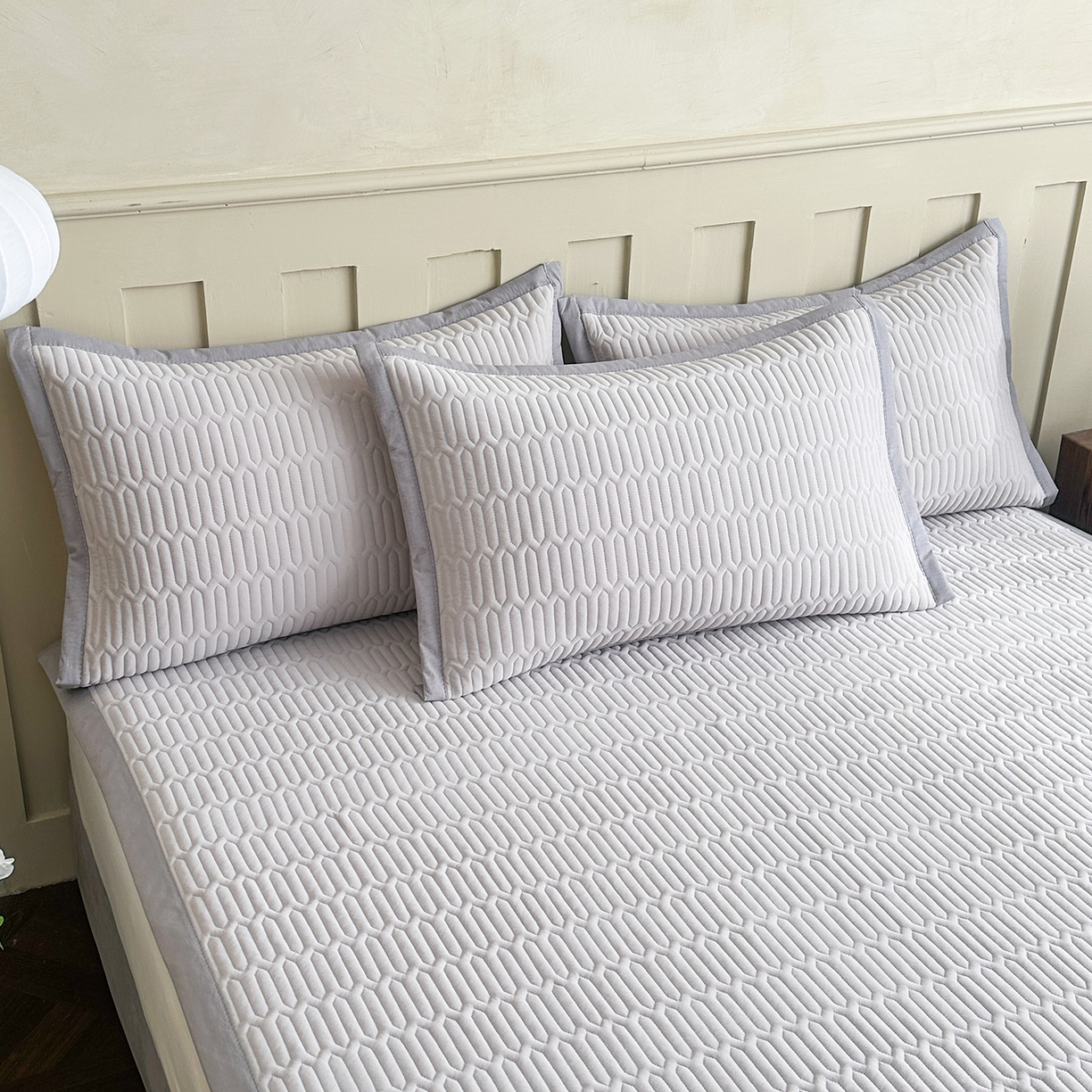 91家纺网 家纺一手货源 找家纺 幸嘉轩 2026新款凉感丝夏被床盖四件套拼色夏凉被空调被 紫+灰