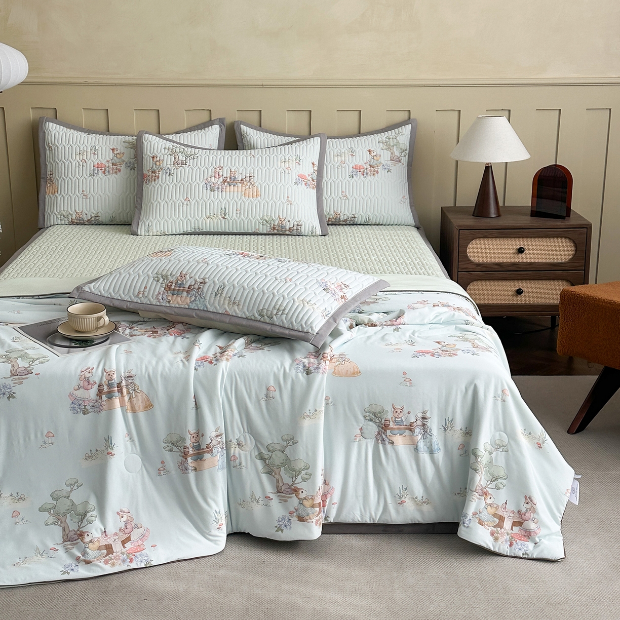 91家纺网 家纺一手货源 找家纺 幸嘉轩 2026新款凉感丝夏被床盖四件套拼色夏凉被空调被 惬意午后-绿