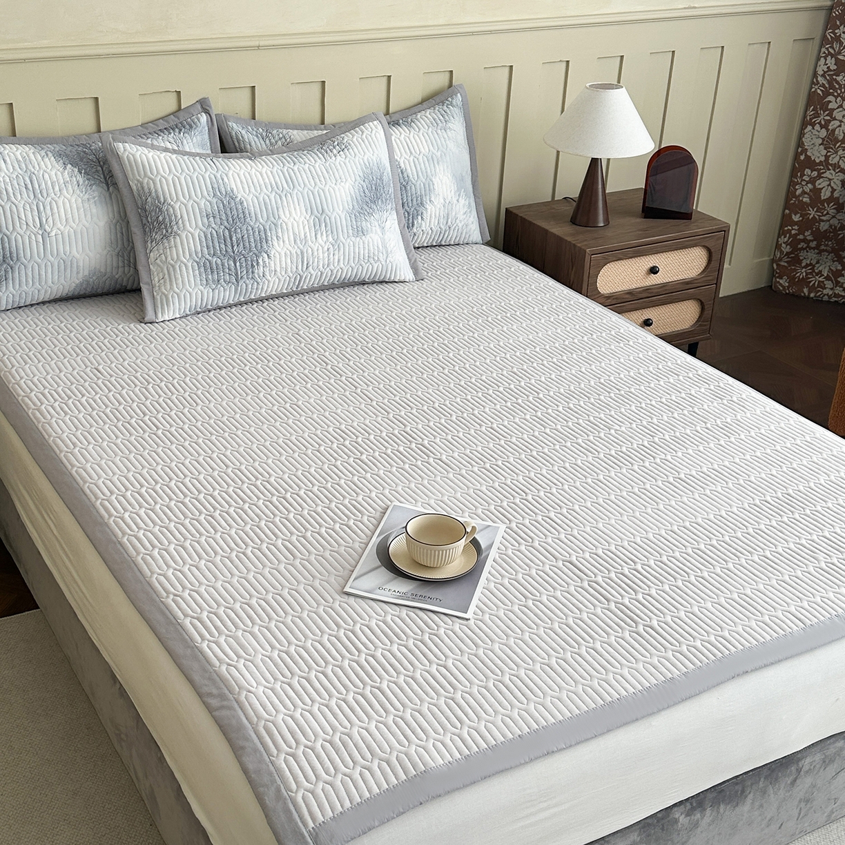 91家纺网 家纺一手货源 找家纺 幸嘉轩 2026新款凉感丝夏被床盖四件套拼色夏凉被空调被 秋日森林-灰