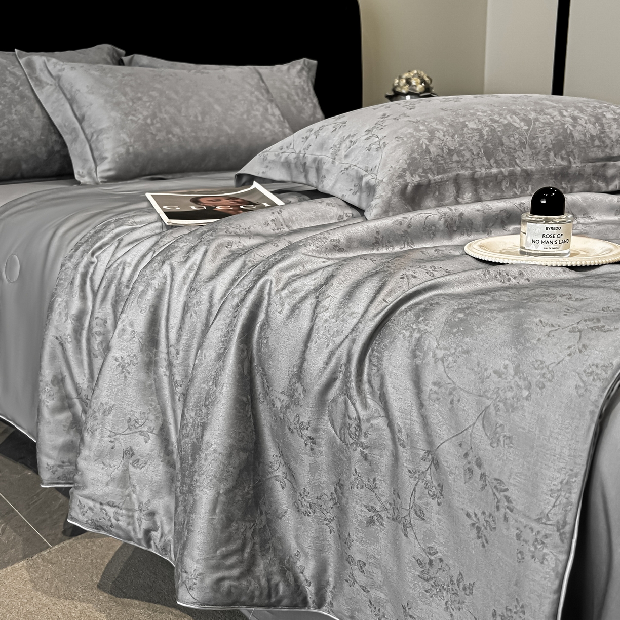 91家纺网 家纺一手货源 找家纺 慕晨 2026新款莱赛尔提花四件套高级简奢款天丝夏被四件套直播热款 玛丽