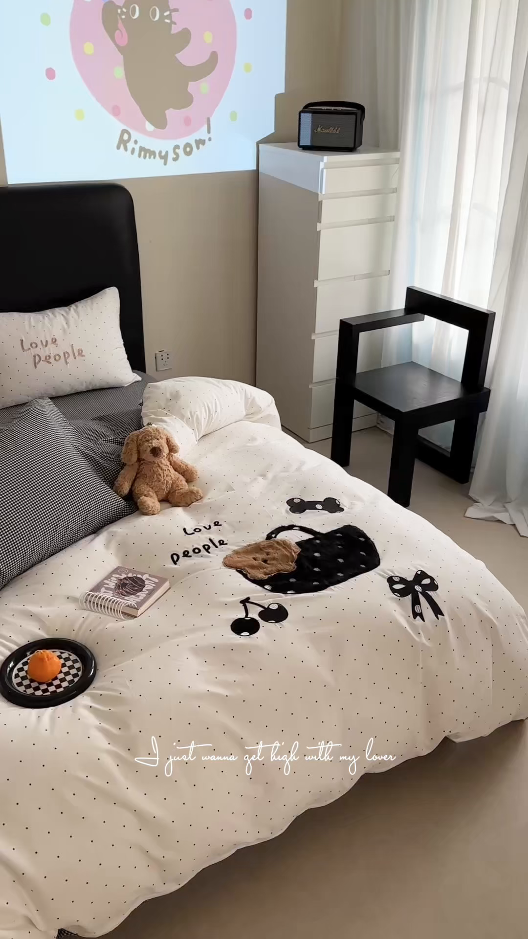 91家纺网 家纺一手货源 找家纺 暖生活 2026新款全棉色织贴布绣四件套 甜酷小狗