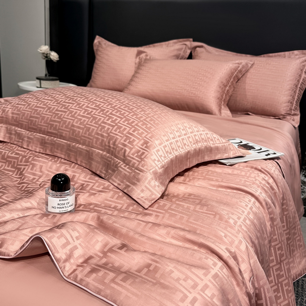 91家纺网 家纺一手货源 找家纺 慕晨 2026新款莱赛尔提花四件套高级简奢款天丝夏被四件套直播热款 米娜