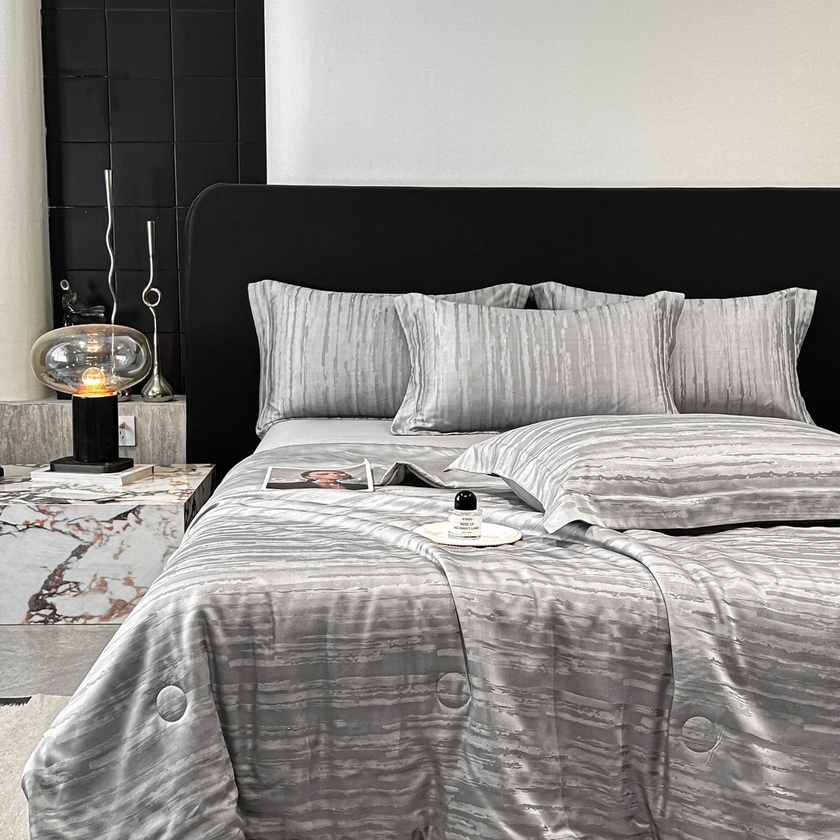 91家纺网 家纺一手货源 找家纺 慕晨 2026新款莱赛尔提花四件套高级简奢款天丝夏被四件套直播热款 亚希