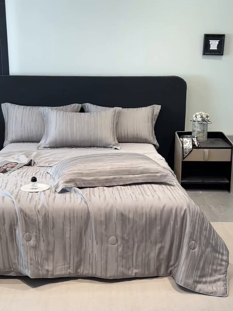 91家纺网 家纺一手货源 找家纺 慕晨 2026新款莱赛尔提花四件套高级简奢款天丝夏被四件套直播热款 亚希