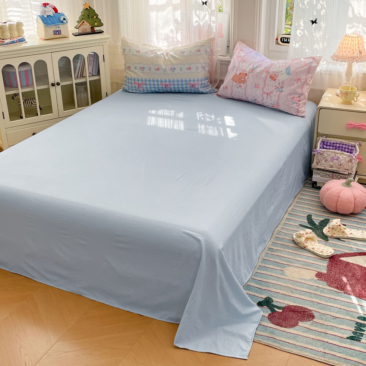 91家纺网 家纺一手货源 找家纺 康纳利 2026新款加厚水洗云朵棉大版毛巾绣夏凉被空调被印花卡通夏被四件套 花田萌宠-粉