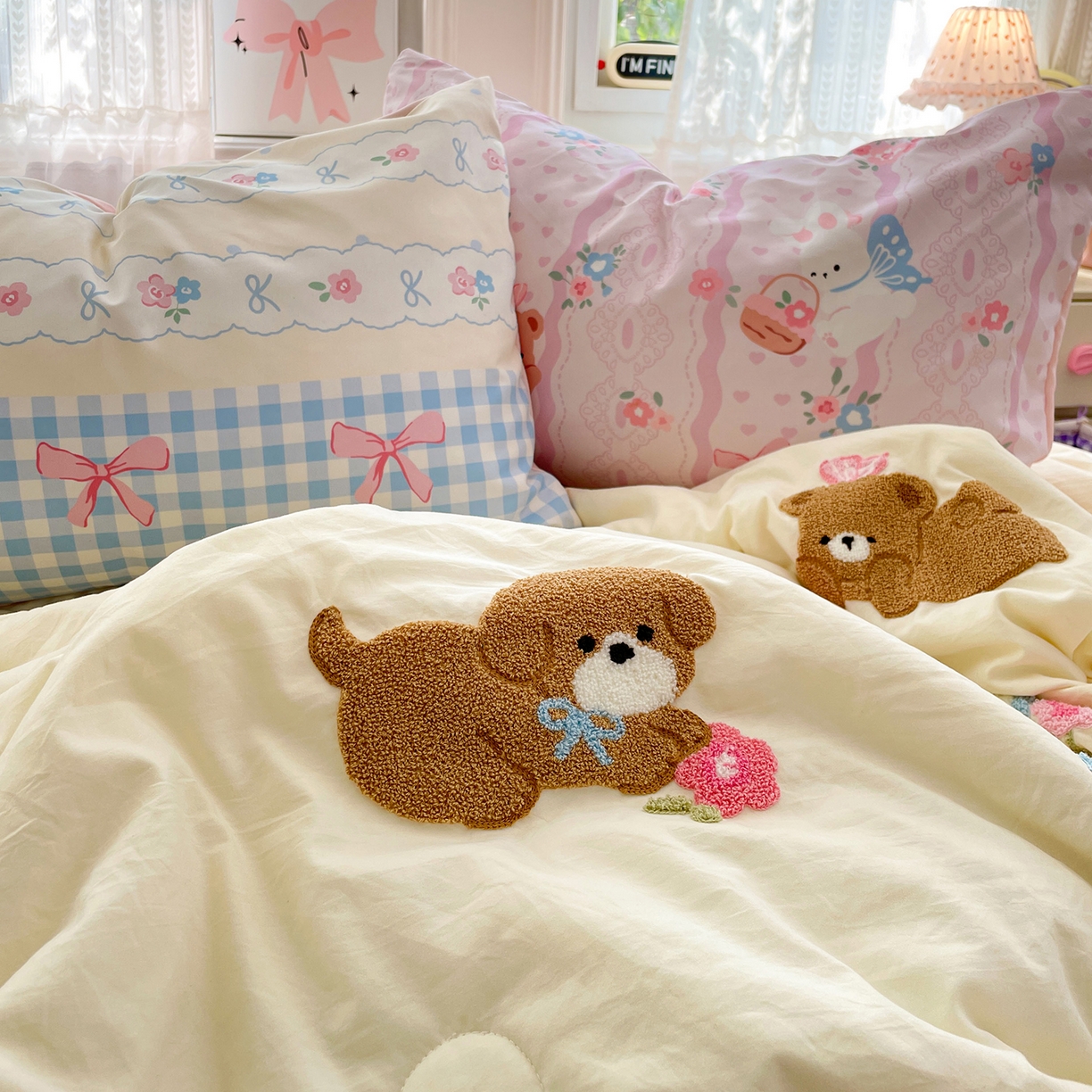 91家纺网 家纺一手货源 找家纺 康纳利 2026新款加厚水洗云朵棉大版毛巾绣夏凉被空调被印花卡通夏被四件套 花田萌宠-奶黄