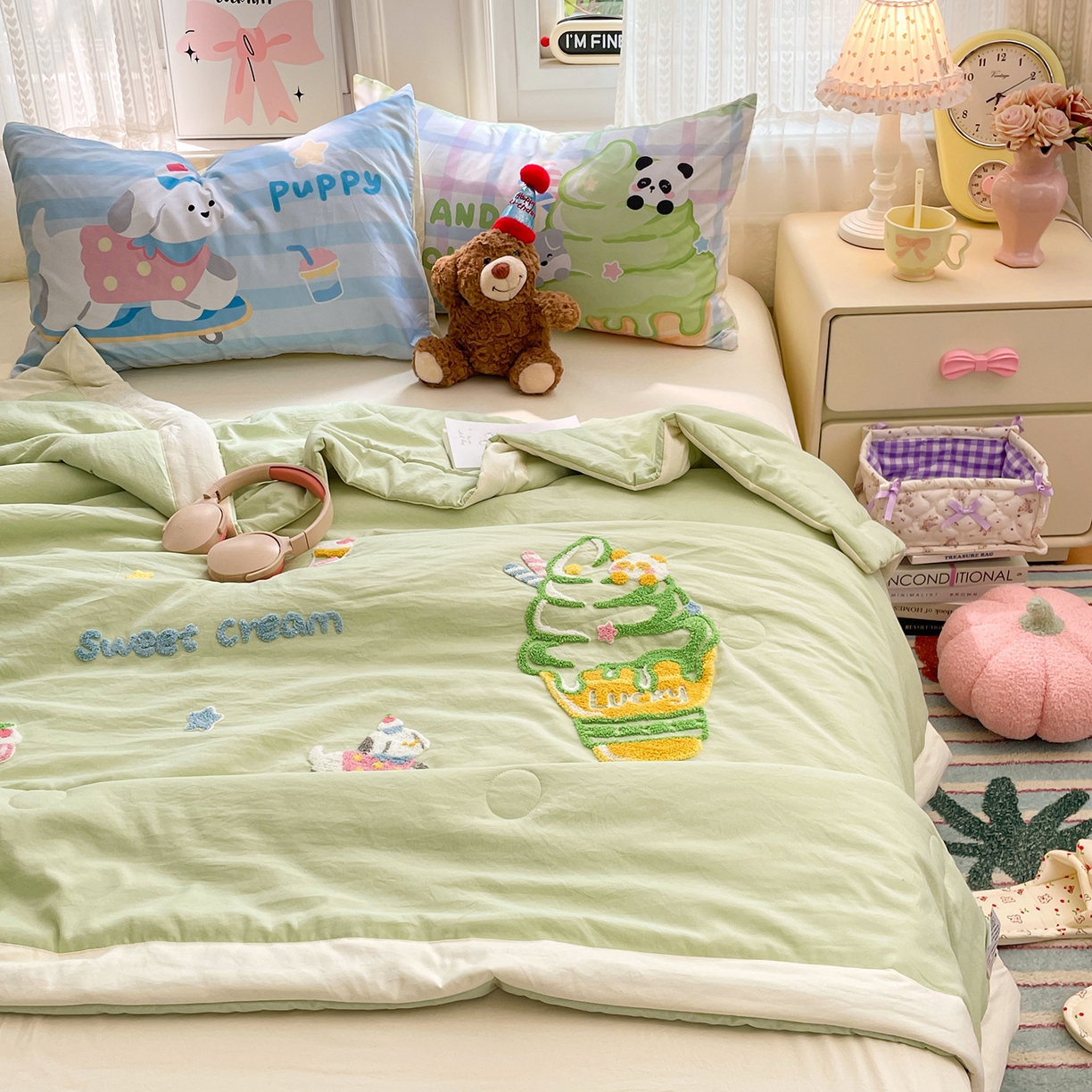 91家纺网 家纺一手货源 找家纺 康纳利 2026新款加厚水洗云朵棉大版毛巾绣夏凉被空调被印花卡通夏被四件套 抹茶冰激凌