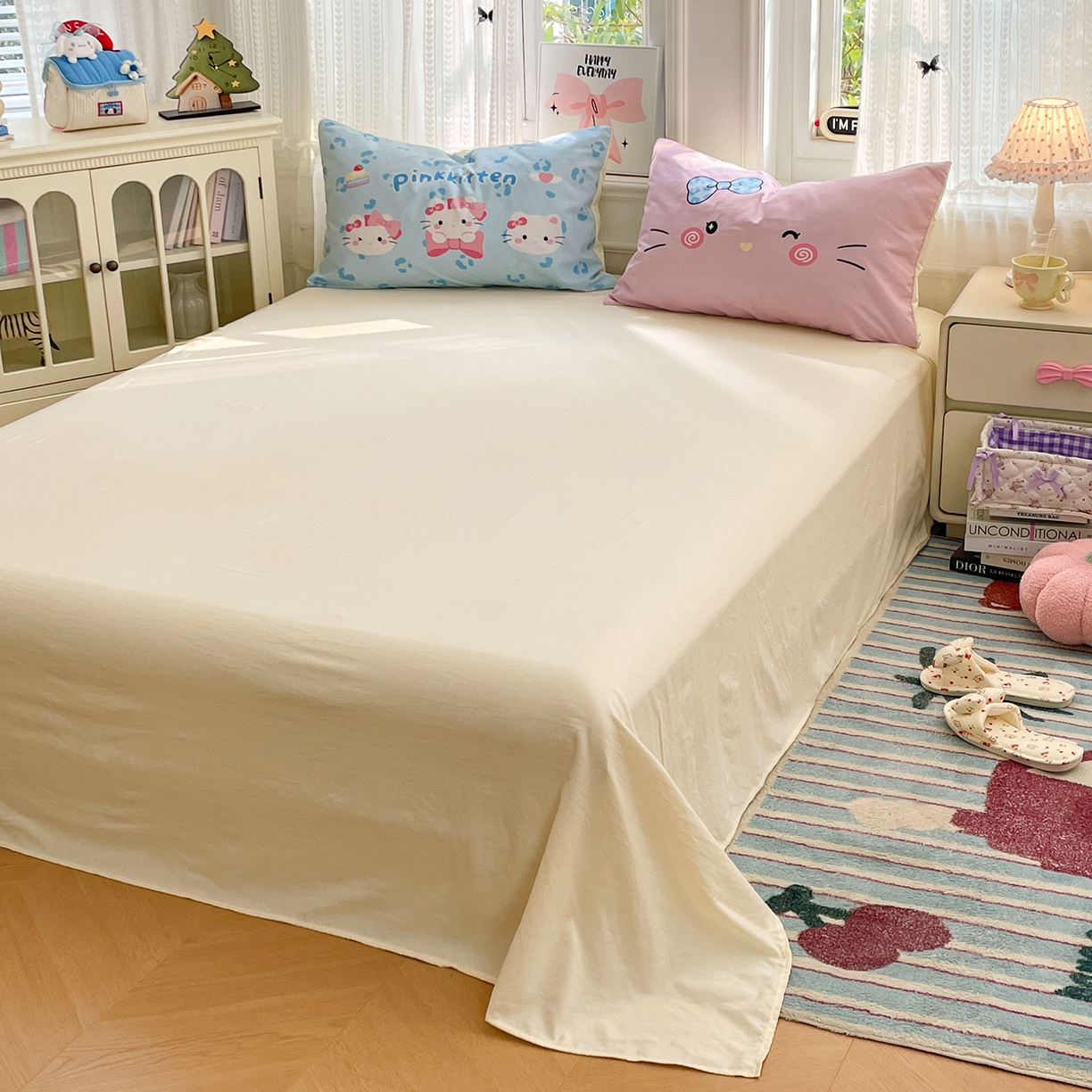 91家纺网 家纺一手货源 找家纺 康纳利 2026新款加厚水洗云朵棉大版毛巾绣夏凉被空调被印花卡通夏被四件套 KT 猫咪-粉