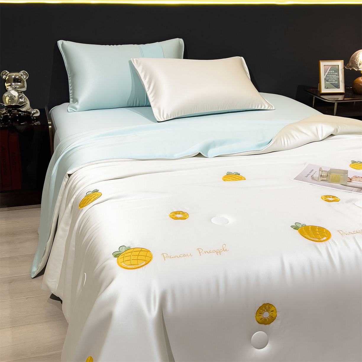 91家纺网 家纺一手货源 找家纺 兄弟坊 2026新款水洗冰丝刺绣夏被夏凉被夏被四件套 菠萝气泡-白色