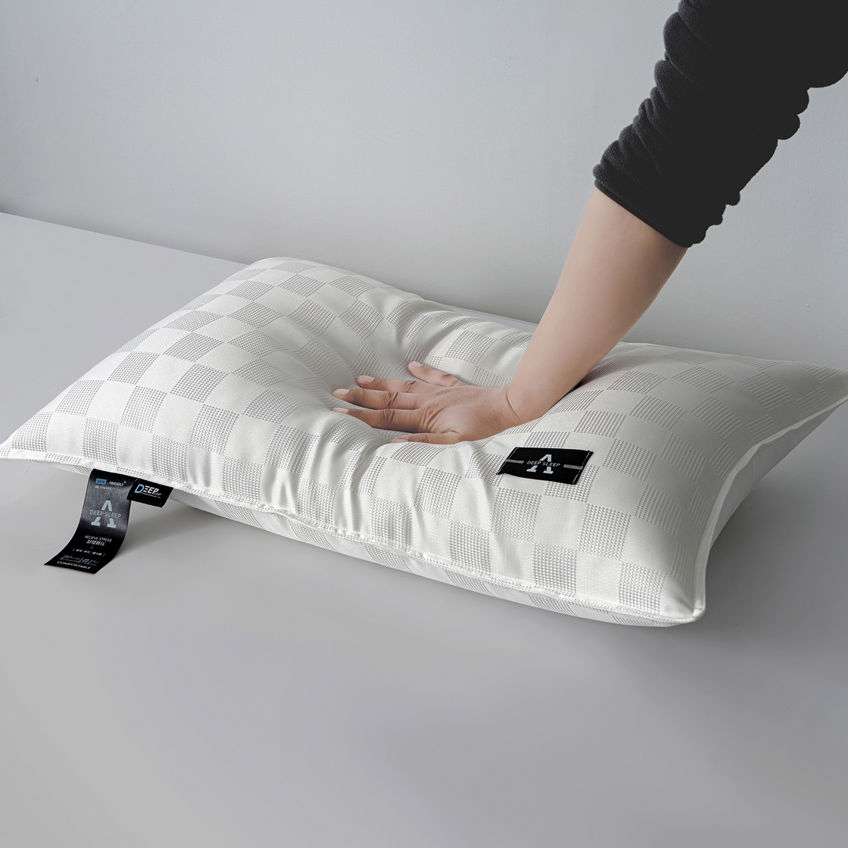 91家纺网 家纺一手货源 找家纺 芯宜佳 2026新款5D轻柔舒睡枕 珍珠白