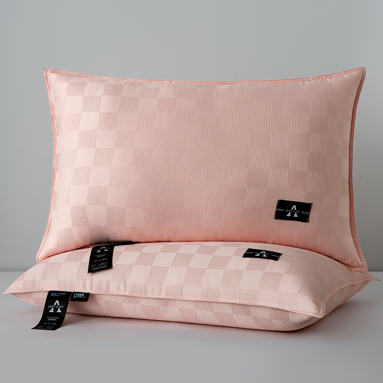 91家纺网 家纺一手货源 找家纺 芯宜佳 2026新款5D轻柔舒睡枕 七彩粉