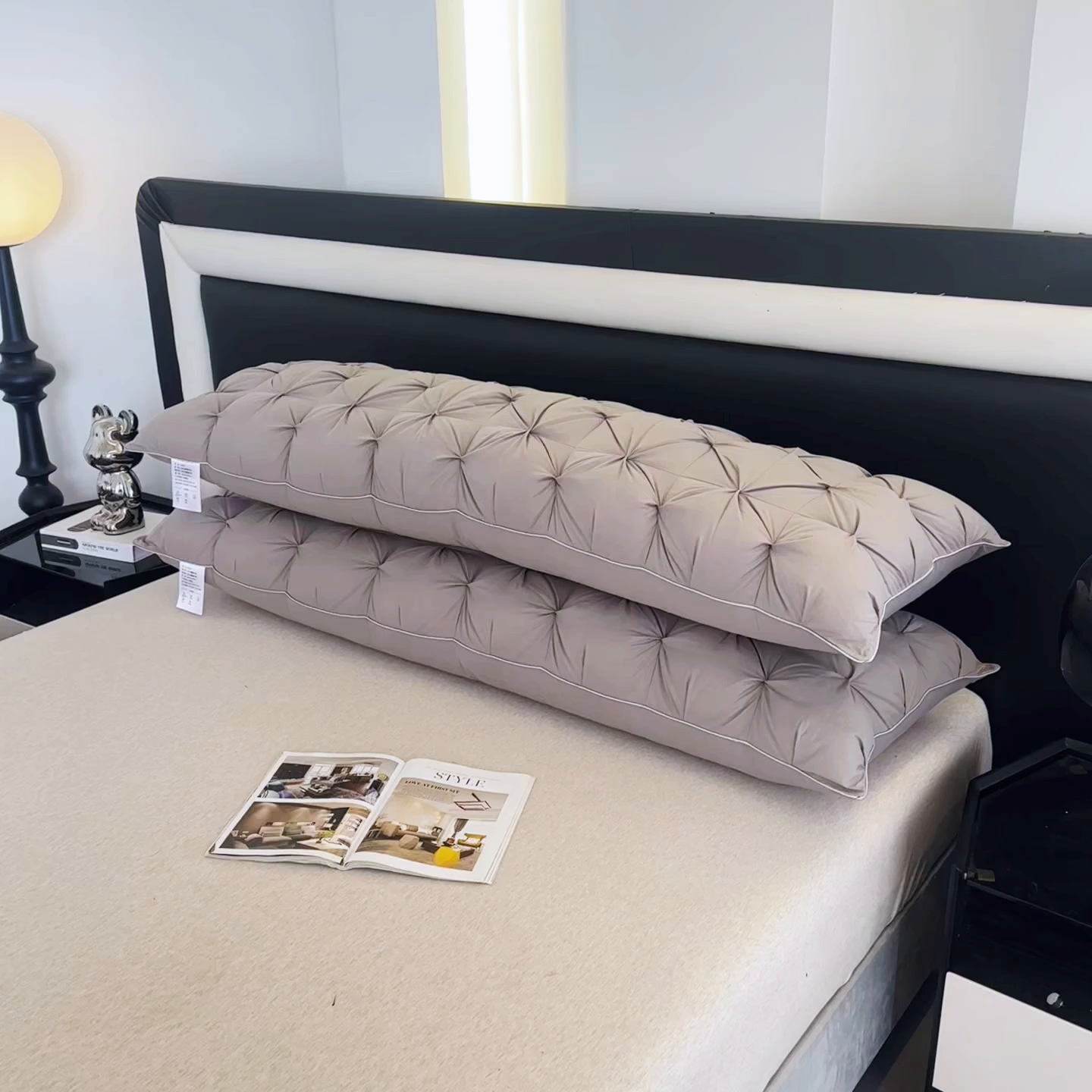 91家纺网 家纺一手货源 找家纺 芯宜佳 2026新款枕芯纽花长枕双人枕芯酒店情侣枕家用亲子枕头 纽花-灰