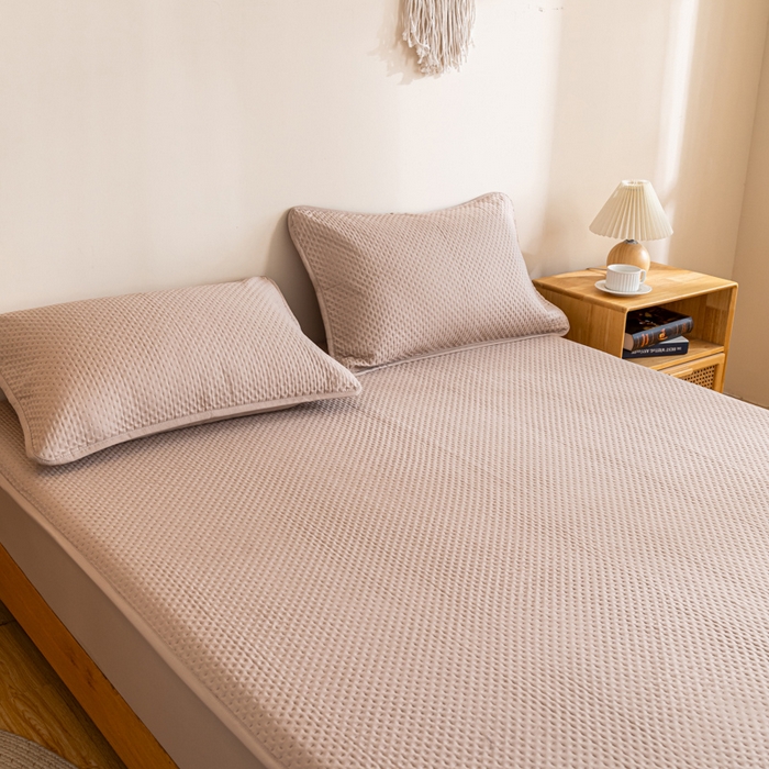 91家纺网 家纺一手货源 找家纺 宇淳国际 2026新款小竺棉超声波床笠三件套外贸跨境电商亚马逊速卖通欧美特殊尺寸可定制 卡其-小竺棉夹棉床笠