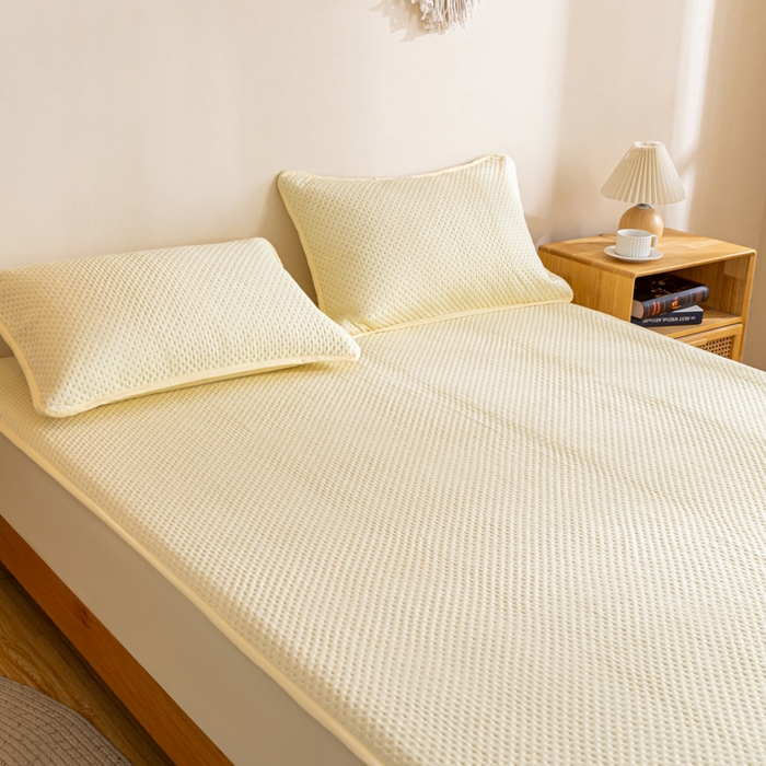 91家纺网 家纺一手货源 找家纺 宇淳国际 2026新款小竺棉超声波床笠三件套外贸跨境电商亚马逊速卖通欧美特殊尺寸可定制 奶黄-小竺棉夹棉床笠