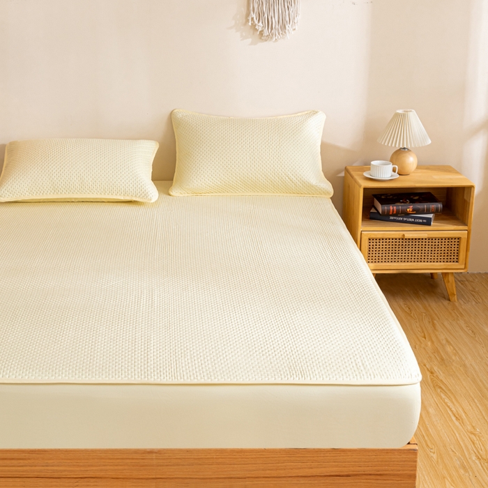 91家纺网 家纺一手货源 找家纺 宇淳国际 2026新款小竺棉超声波床笠三件套外贸跨境电商亚马逊速卖通欧美特殊尺寸可定制 奶黄-小竺棉夹棉床笠