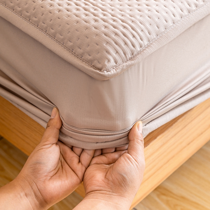 91家纺网 家纺一手货源 找家纺 宇淳国际 2026新款小竺棉超声波床笠三件套外贸跨境电商亚马逊速卖通欧美特殊尺寸可定制 卡其-小竺棉夹棉床笠