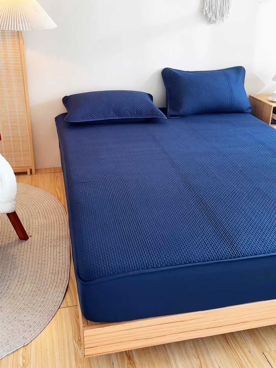 91家纺网 家纺一手货源 找家纺 宇淳国际 2026新款小竺棉超声波床笠三件套外贸跨境电商亚马逊速卖通欧美特殊尺寸可定制 藏青-小竺棉夹棉床笠