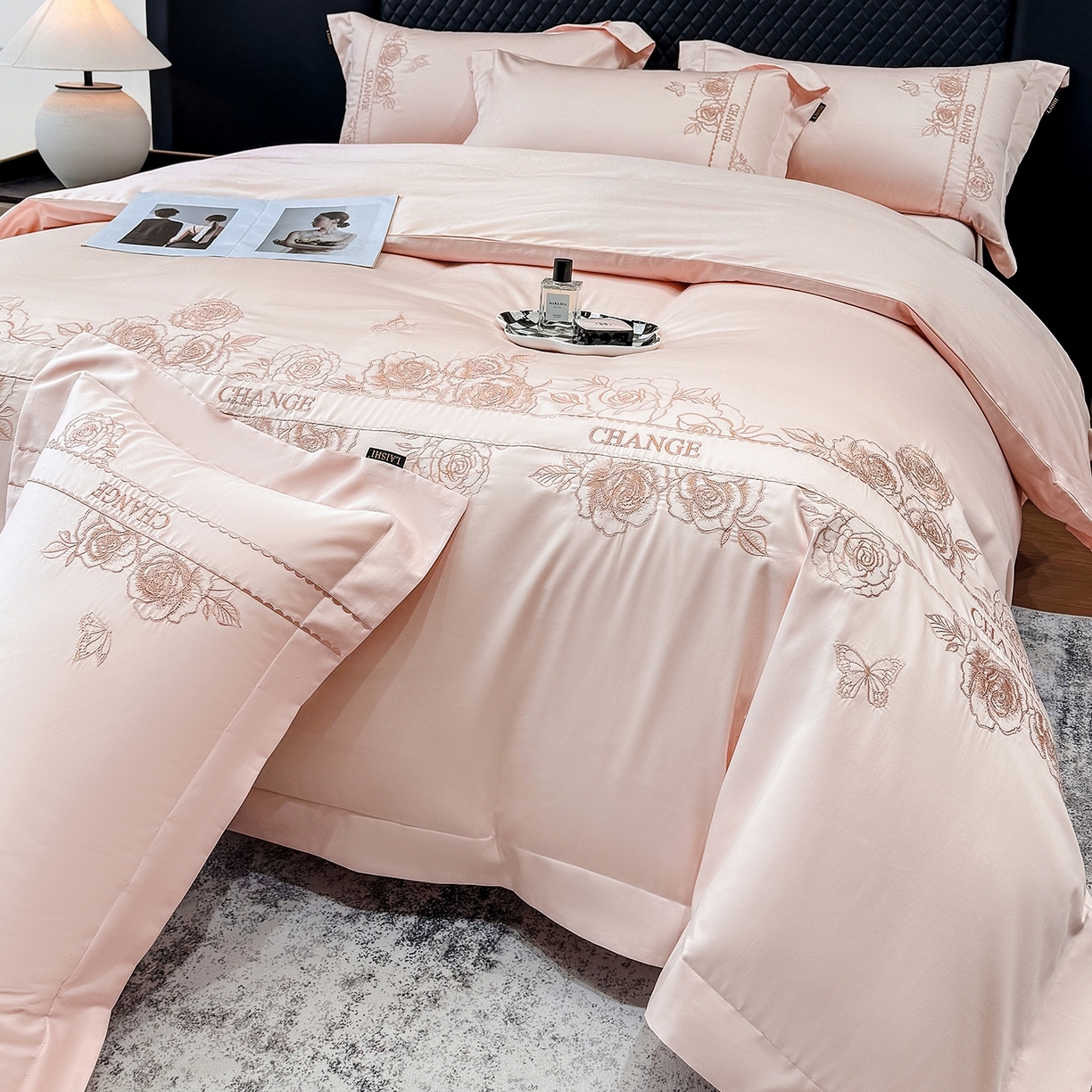 91家纺网 家纺一手货源 找家纺 （总）莱势 2026新品100支纯棉全棉50x50s埃及长绒棉刺绣绣花四件套高端礼盒-倾城系列