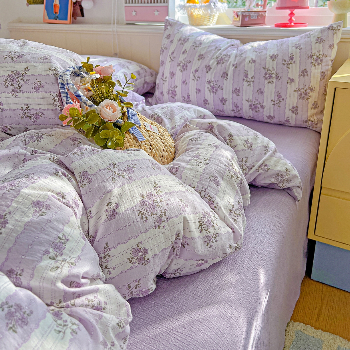 91家纺网 家纺一手货源 找家纺 仟人梦 2026新款云感双层纱印花四件套 半暖时光-紫