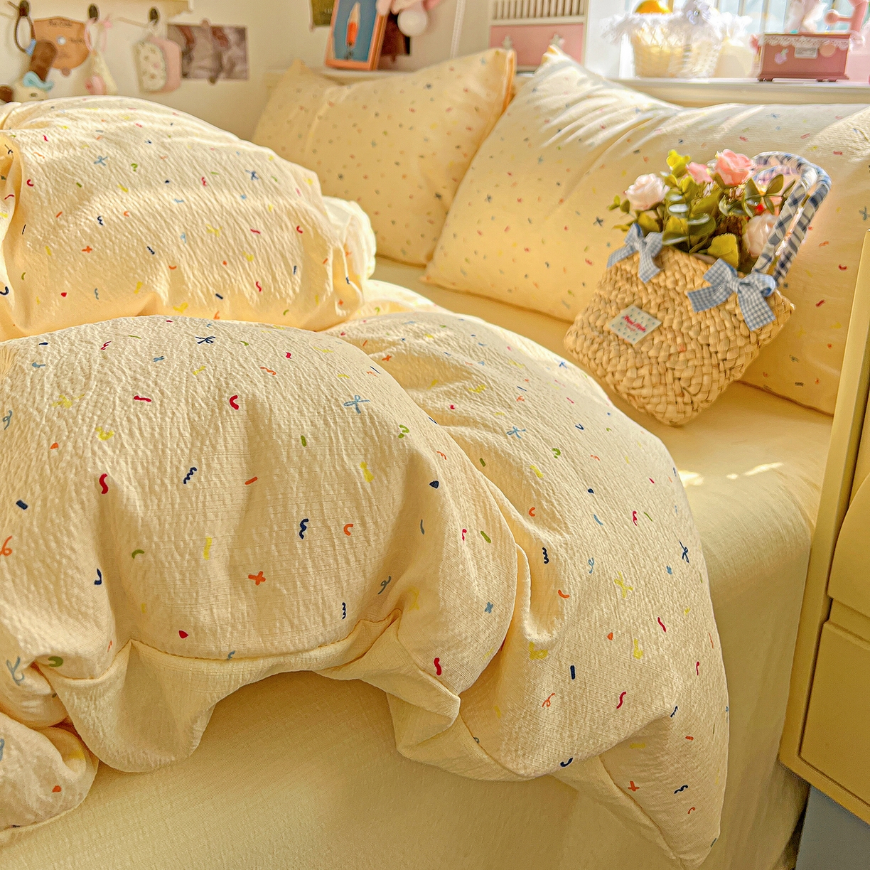 91家纺网 家纺一手货源 找家纺 仟人梦 2026新款云感双层纱印花四件套 冰淇凌