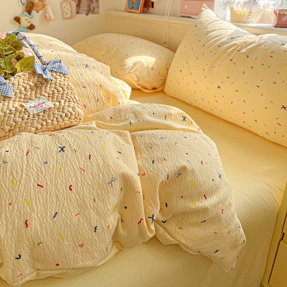 91家纺网 家纺一手货源 找家纺 仟人梦 2026新款云感双层纱印花四件套 冰淇凌