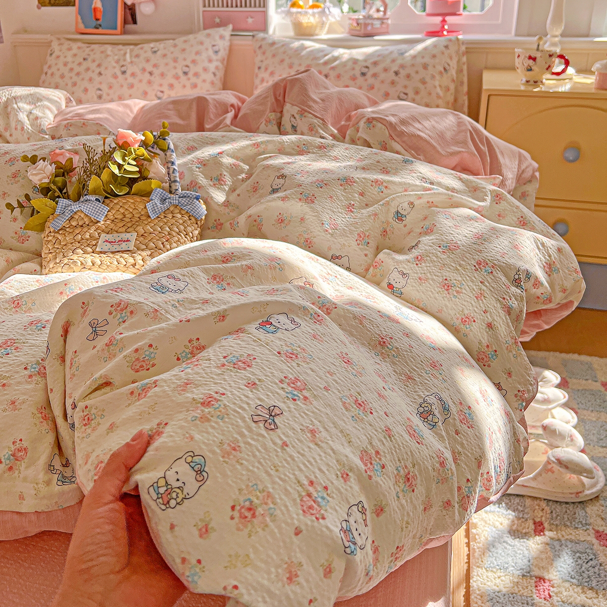 91家纺网 家纺一手货源 找家纺 仟人梦 2026新款云感双层纱印花四件套 凯迪猫